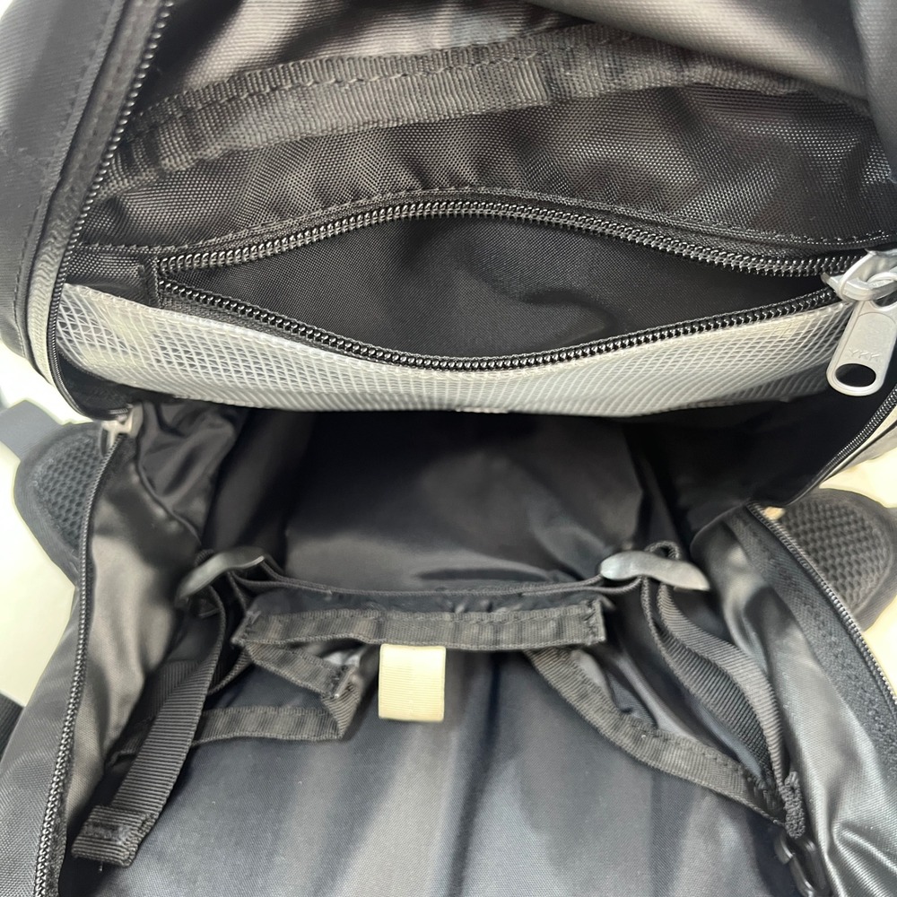 Kriega R15 Motorcycle Backpack Mens 15L Black Excellent Quadloc Harness Bag - Picture 8 of 8